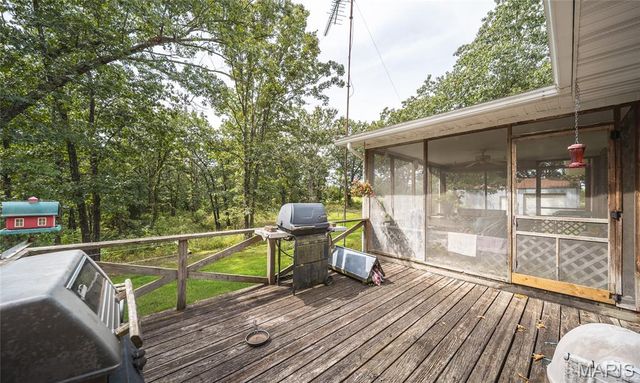 15216 Columbia Road, Dixon, MO 65459