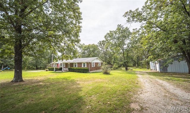 15216 Columbia Road, Dixon, MO 65459