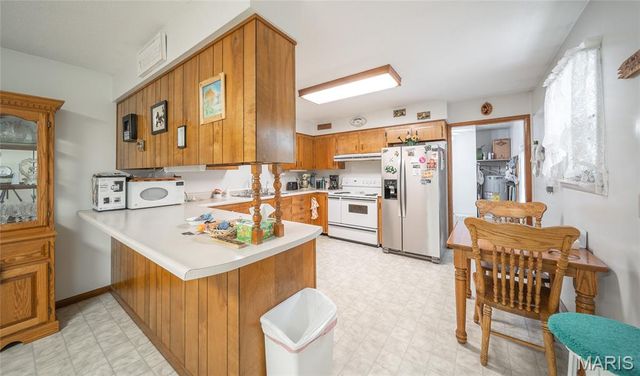 15216 Columbia Road, Dixon, MO 65459