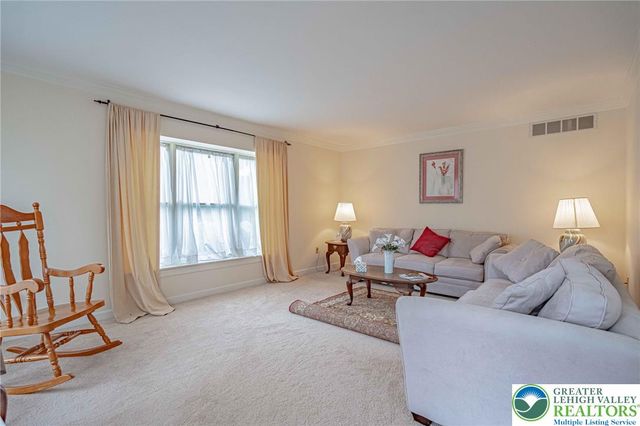 4426 Susan Drive, Bethlehem City, PA 18017
