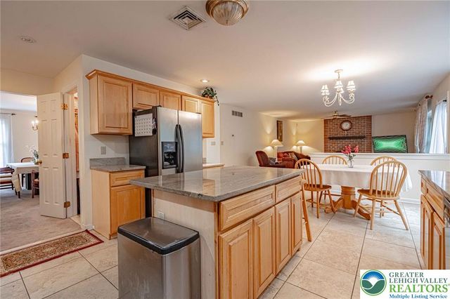 4426 Susan Drive, Bethlehem City, PA 18017