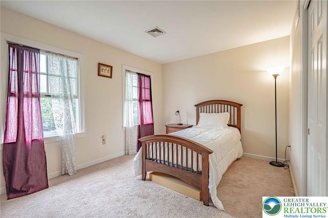 4426 Susan Drive, Bethlehem City, PA 18017