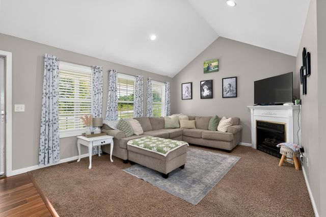 140 Saddlebrook Lane, Dry Ridge, KY 41035