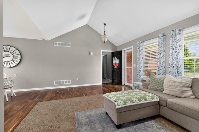 140 Saddlebrook Lane, Dry Ridge, KY 41035