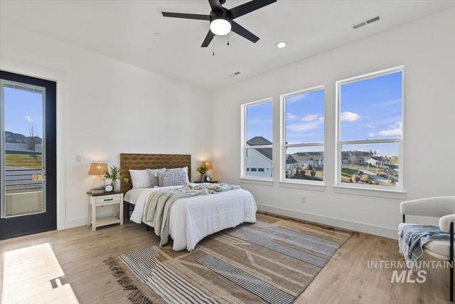 8049 Golden Hills Road, Nampa, ID 83686