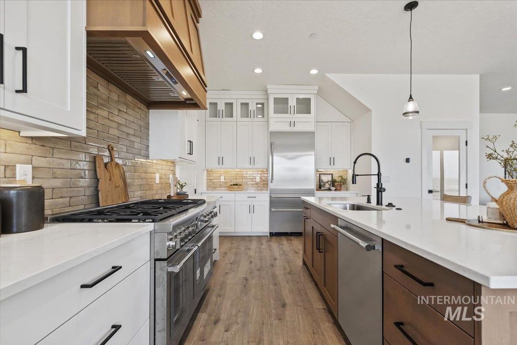 8049 Golden Hills Road, Nampa, ID 83686 photo 6