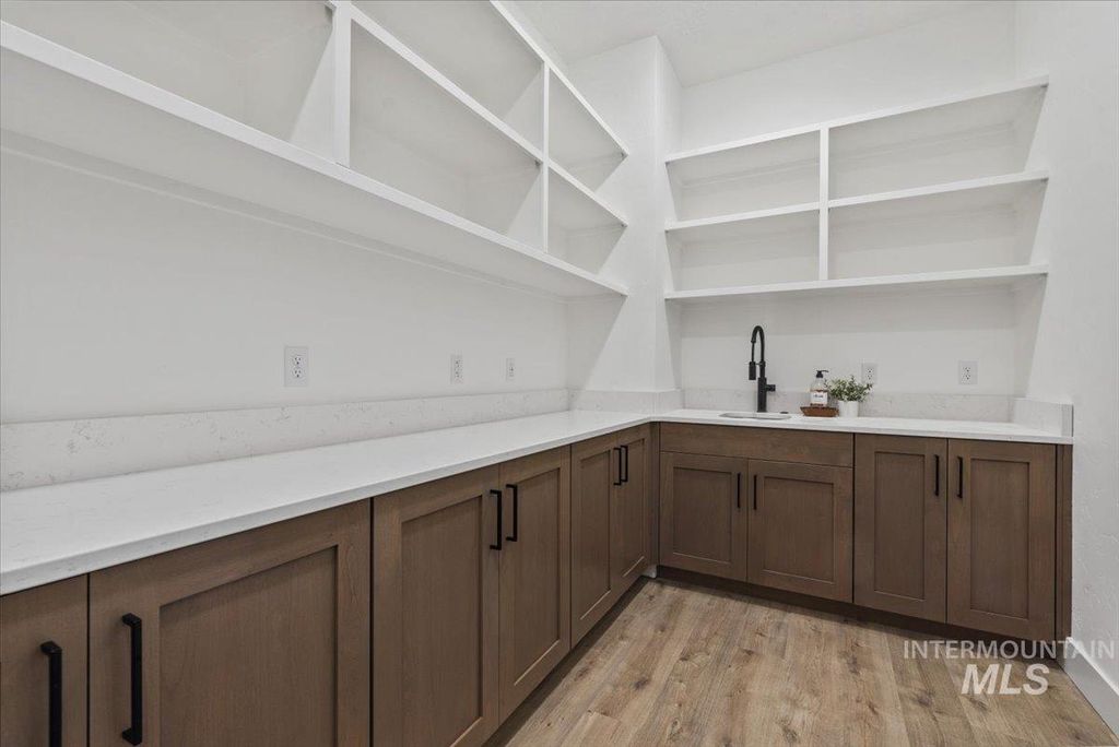 8049 Golden Hills Road, Nampa, ID 83686 photo 9