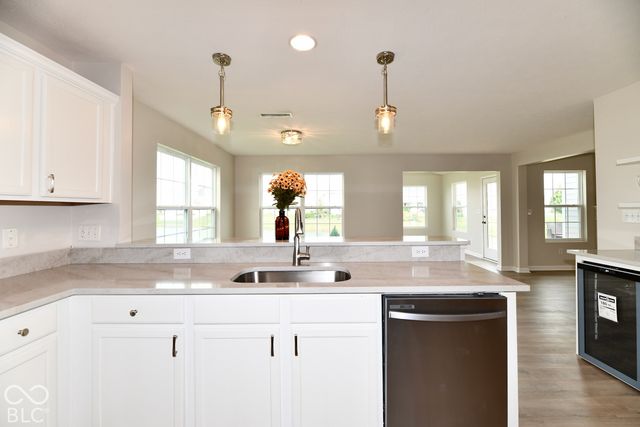 6116 Pebblebrooke, Whitestown, IN 46075