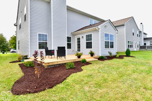 6116 Pebblebrooke, Whitestown, IN 46075