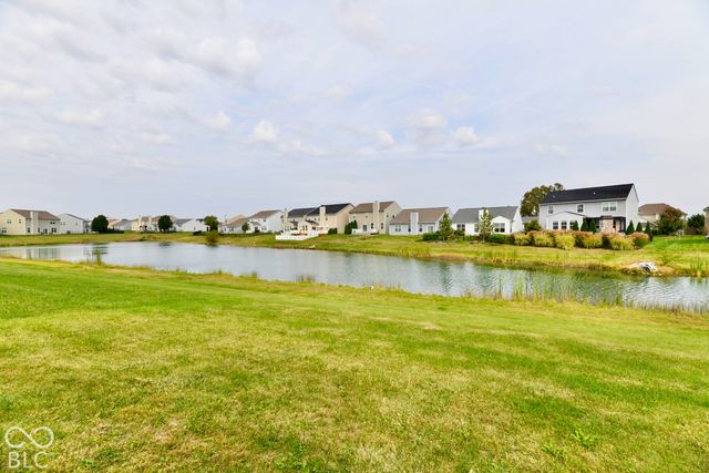 6116 Pebblebrooke, Whitestown, IN 46075