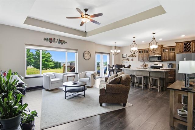 1835 Willow Creek Parkway, Chippewa Falls, WI 54729