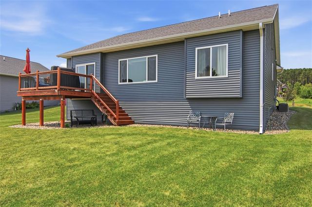 1835 Willow Creek Parkway, Chippewa Falls, WI 54729