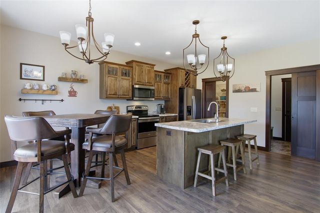 1835 Willow Creek Parkway, Chippewa Falls, WI 54729