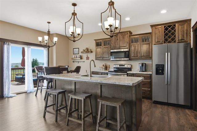 1835 Willow Creek Parkway, Chippewa Falls, WI 54729