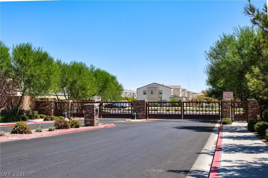 3634 Hestia Avenue, Las Vegas, NV 89106 — photo 4