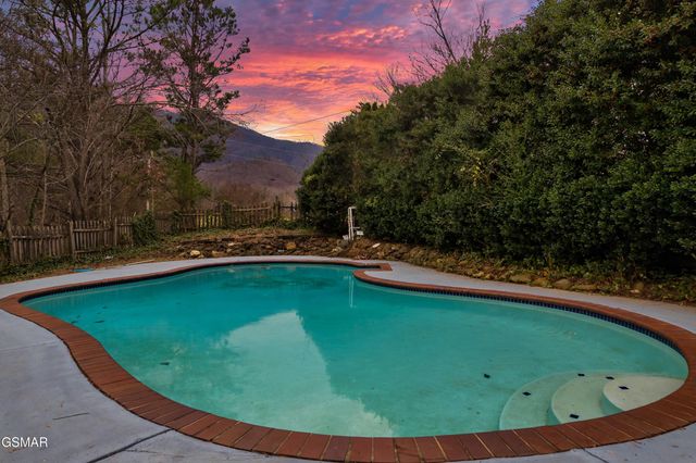 3749 Thayer Lane, Sevierville, TN 37862