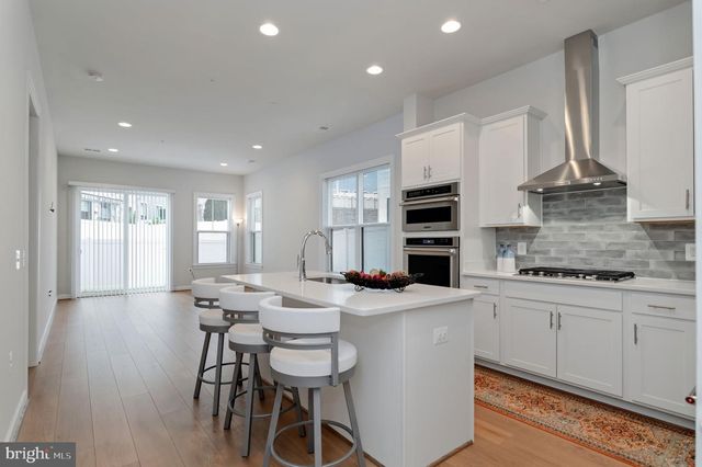 43899 SIREN SONG TER, Leesburg, VA 20176