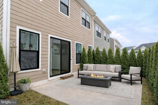 43899 SIREN SONG TER, Leesburg, VA 20176