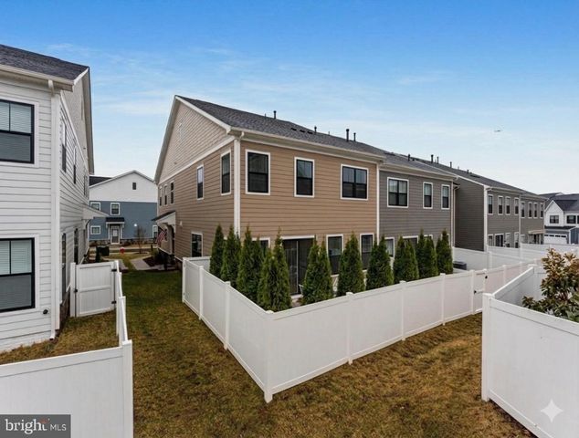 43899 SIREN SONG TER, Leesburg, VA 20176