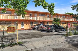 19105 NE 2nd Ave 2118, Miami, FL 33179