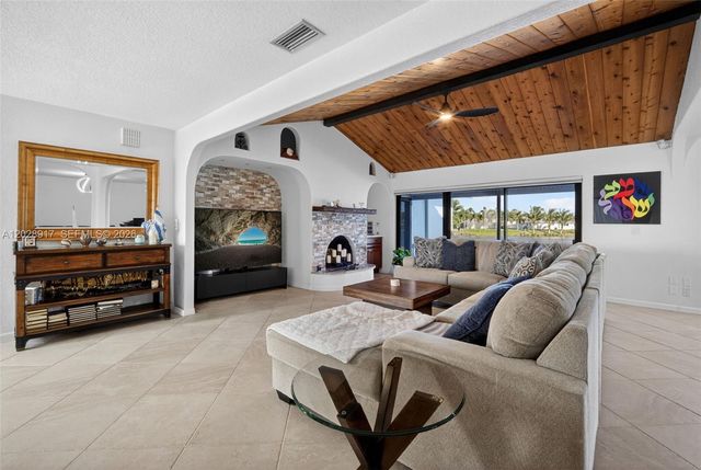 1310 SW 26th Avenue, Deerfield Beach, FL 33442