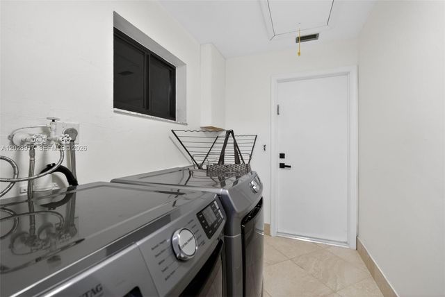 1310 SW 26th Avenue, Deerfield Beach, FL 33442
