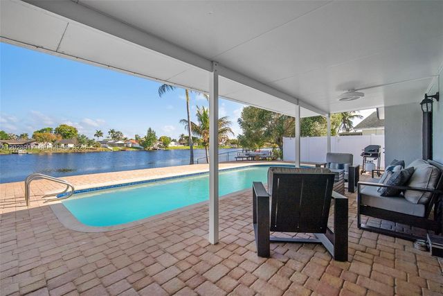 1310 SW 26th Avenue, Deerfield Beach, FL 33442