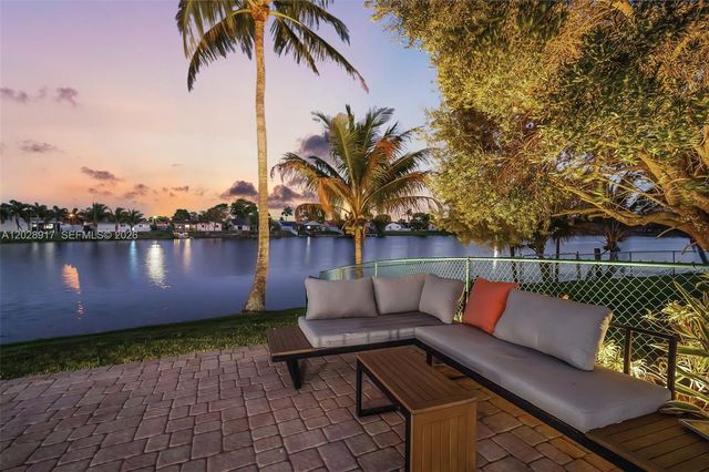 1310 SW 26th Avenue, Deerfield Beach, FL 33442