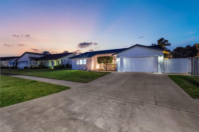 1310 SW 26th Avenue, Deerfield Beach, FL 33442