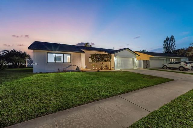 1310 SW 26th Avenue, Deerfield Beach, FL 33442