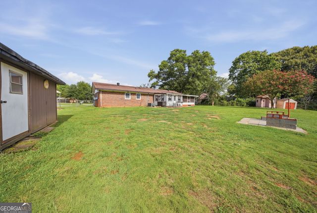 214 Pellimore Drive, Warner Robins, GA 31093