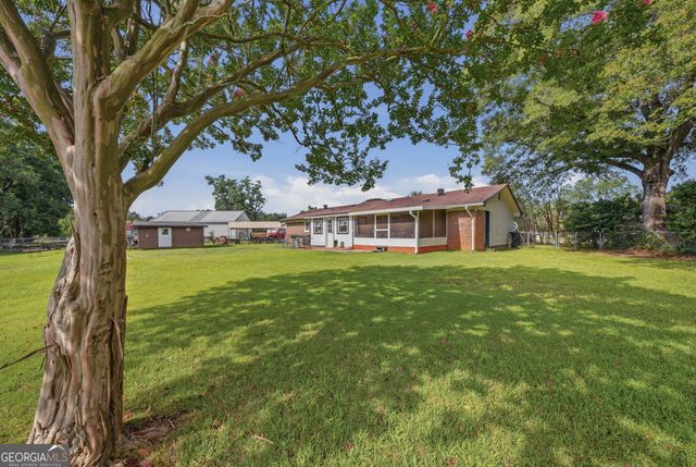 214 Pellimore Drive, Warner Robins, GA 31093