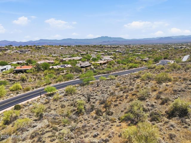15752 N MOUNTAIN Parkway 223, Fountain Hills, AZ 85268