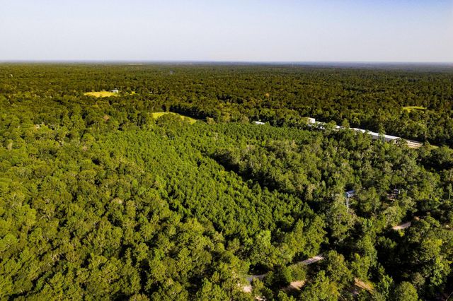 1378 N Duck Creek B Road, Cleveland, TX 77328