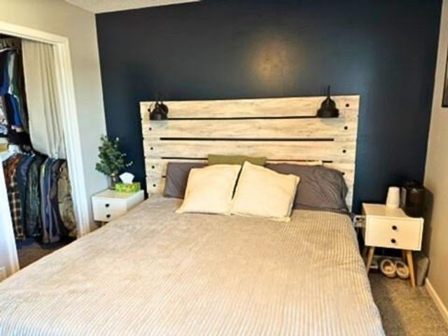 1719 Sunrise Drive, Warrensburg, MO 64093