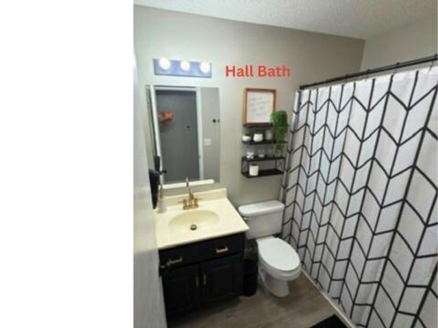 1719 Sunrise Drive, Warrensburg, MO 64093