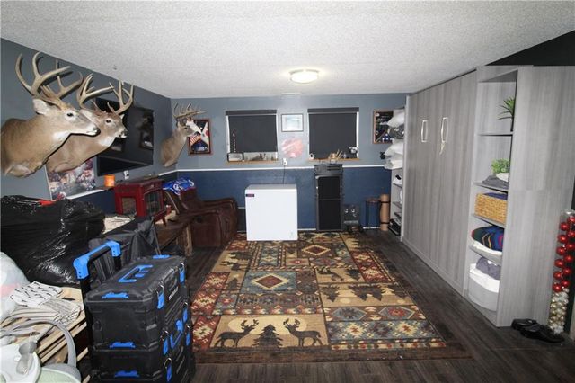 1719 Sunrise Drive, Warrensburg, MO 64093