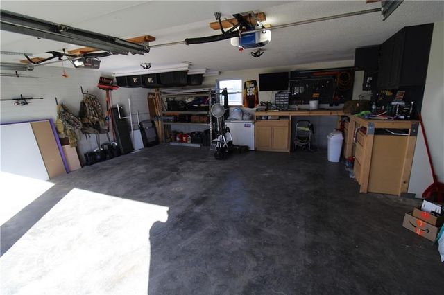 1719 Sunrise Drive, Warrensburg, MO 64093