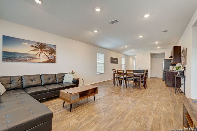 12114 MULBERRY CRK, San Antonio, TX 78245