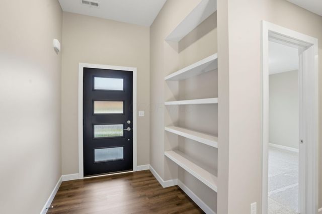 3446 Jamestown Drive, Zanesville, OH 43701