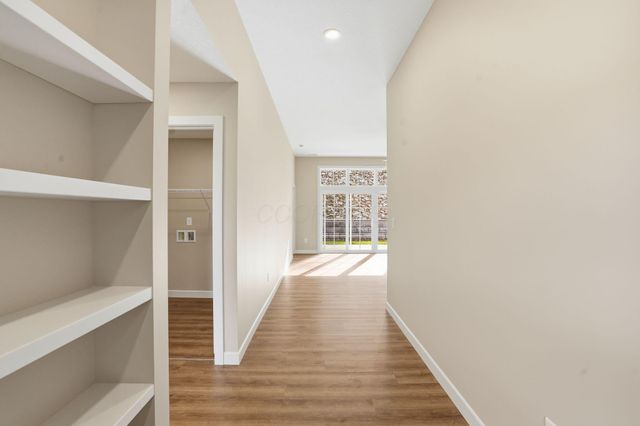 3446 Jamestown Drive, Zanesville, OH 43701