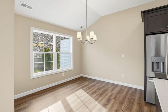 3446 Jamestown Drive, Zanesville, OH 43701