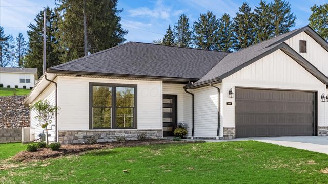 3446 Jamestown Drive, Zanesville, OH 43701