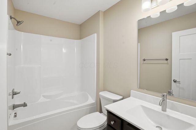 3446 Jamestown Drive, Zanesville, OH 43701