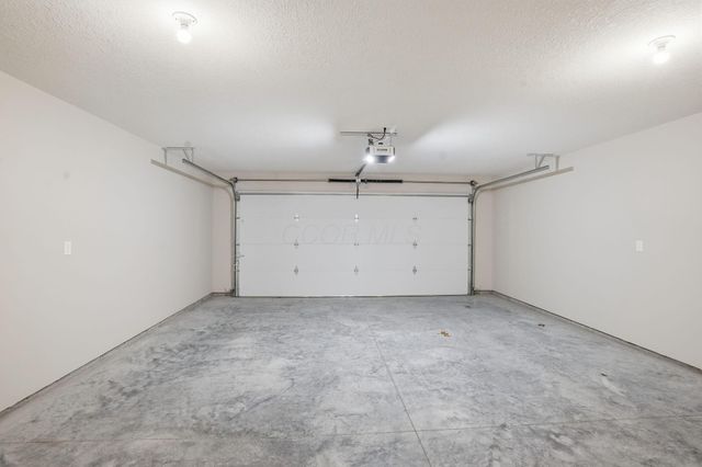 3446 Jamestown Drive, Zanesville, OH 43701