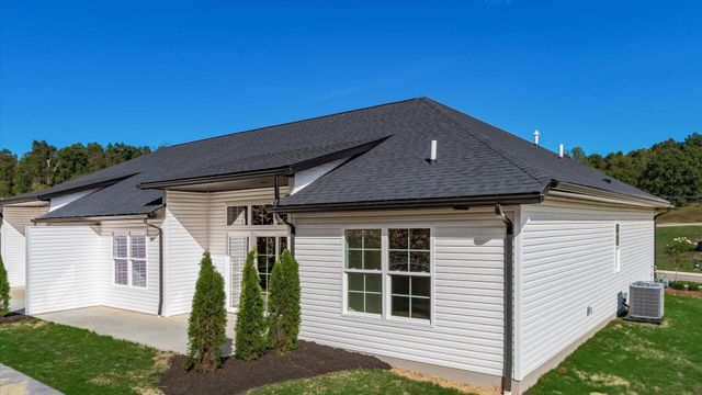 3446 Jamestown Drive, Zanesville, OH 43701