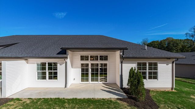 3446 Jamestown Drive, Zanesville, OH 43701