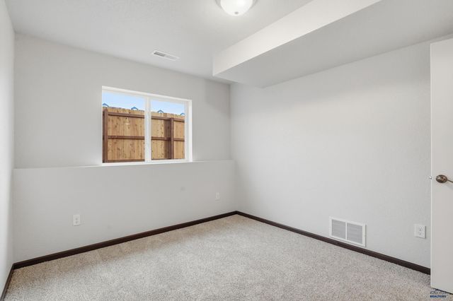 425 YELNER DR, Box Elder, SD 57719