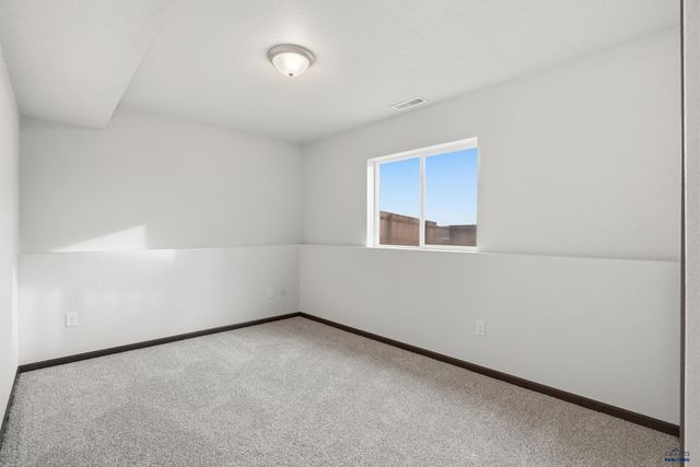 425 YELNER DR, Box Elder, SD 57719