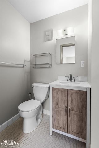 928 N Adams Road 4, Birmingham, MI 48009